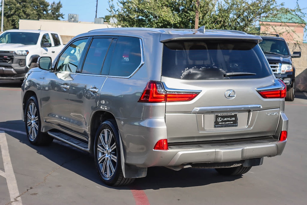 Used 2018 Lexus LX 570 Two-Row SUV