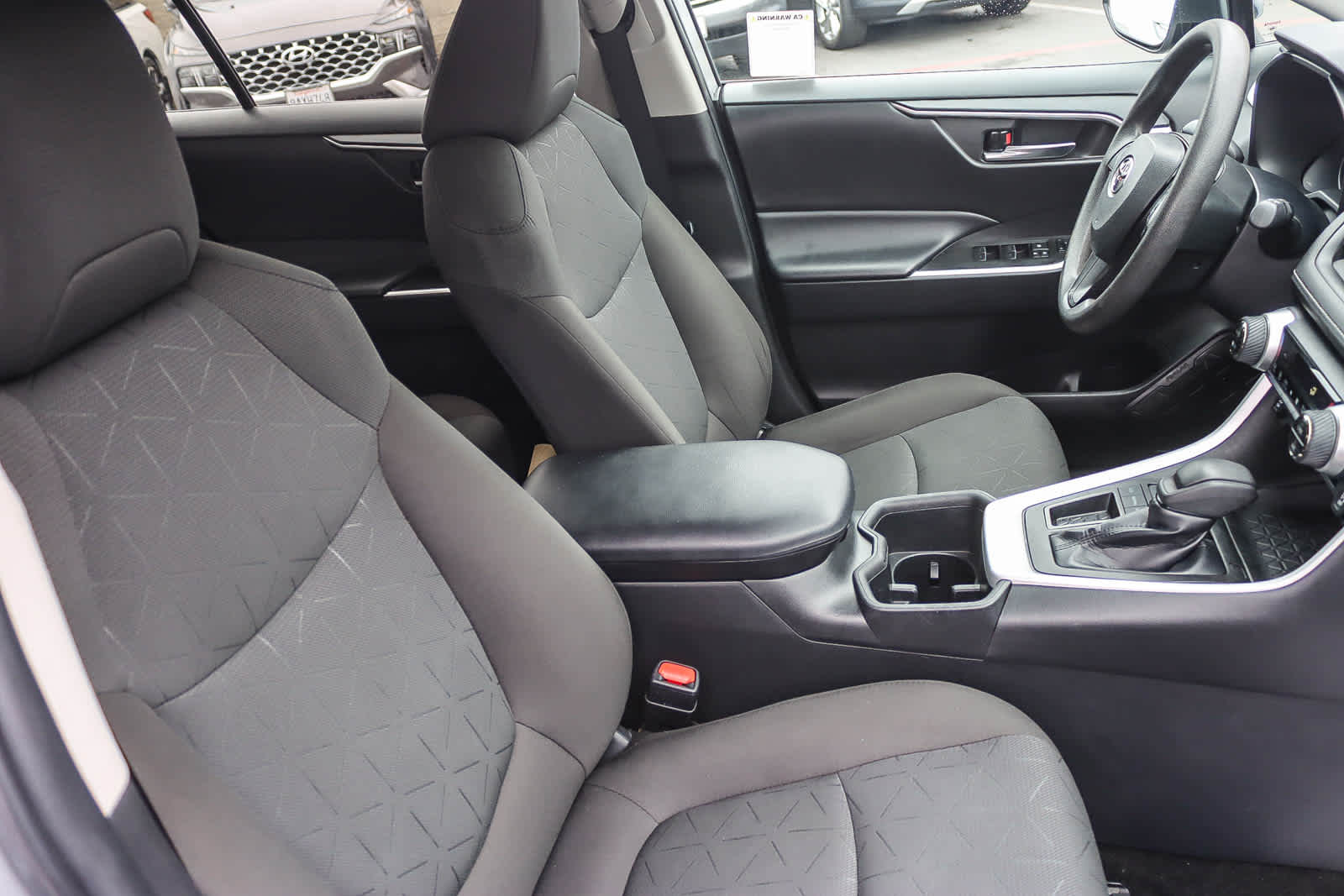 Thumbnail: 2023 Toyota RAV4 - 15