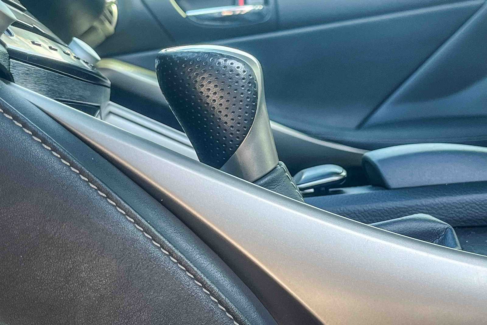 Thumbnail: 2014 Lexus IS - 20