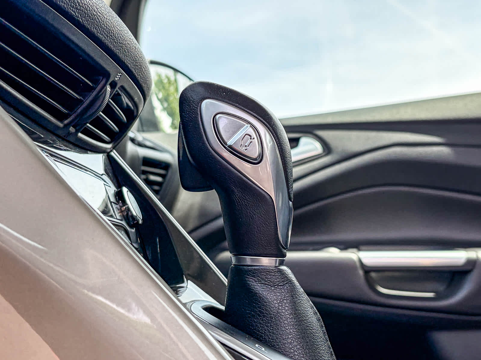Thumbnail: 2014 Ford C-Max - 21
