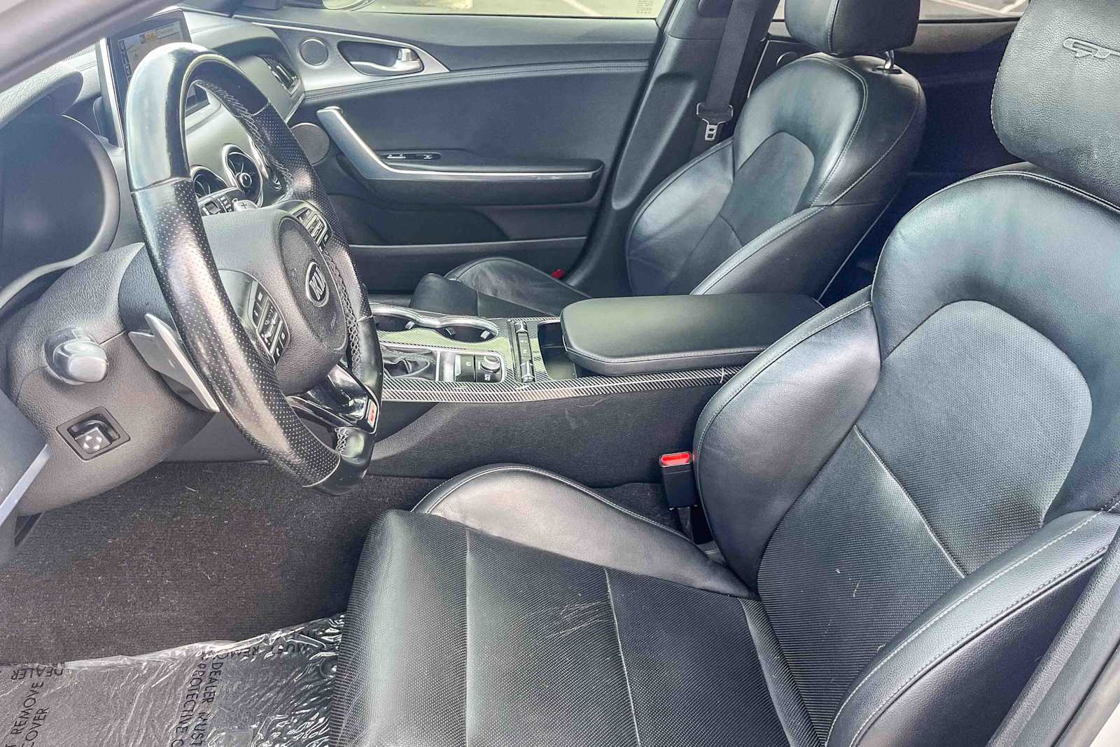 Thumbnail: 2019 Kia Stinger - 16