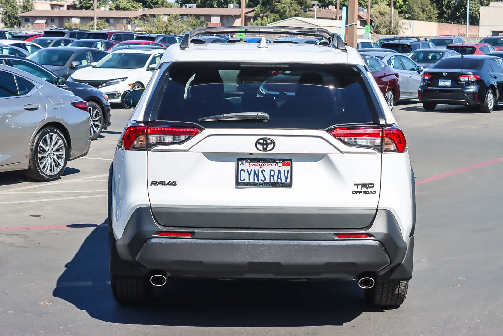 Thumbnail: 2021 Toyota RAV4 - 3