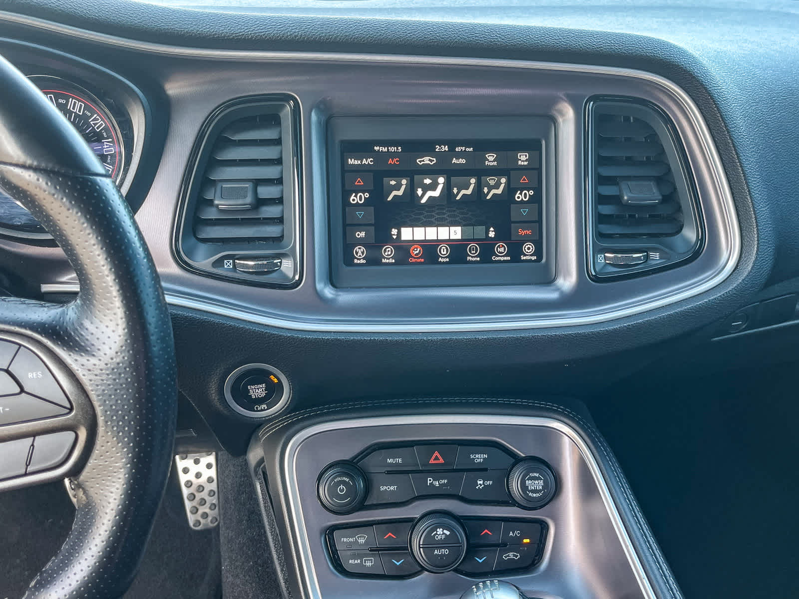 Thumbnail: 2020 Dodge Challenger - 10