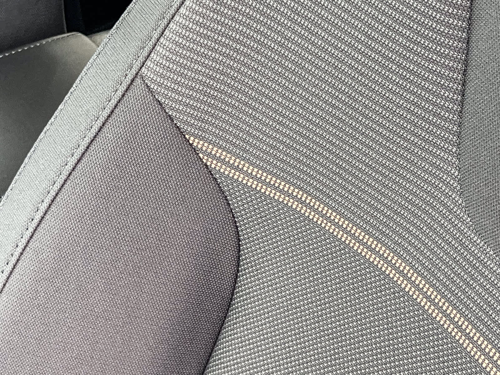 Thumbnail: 2024 Kia Niro - 24