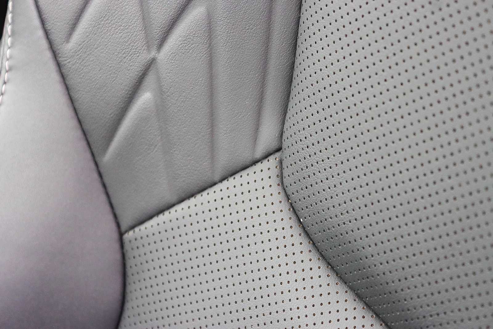 Thumbnail: 2025 Lexus RX - 25