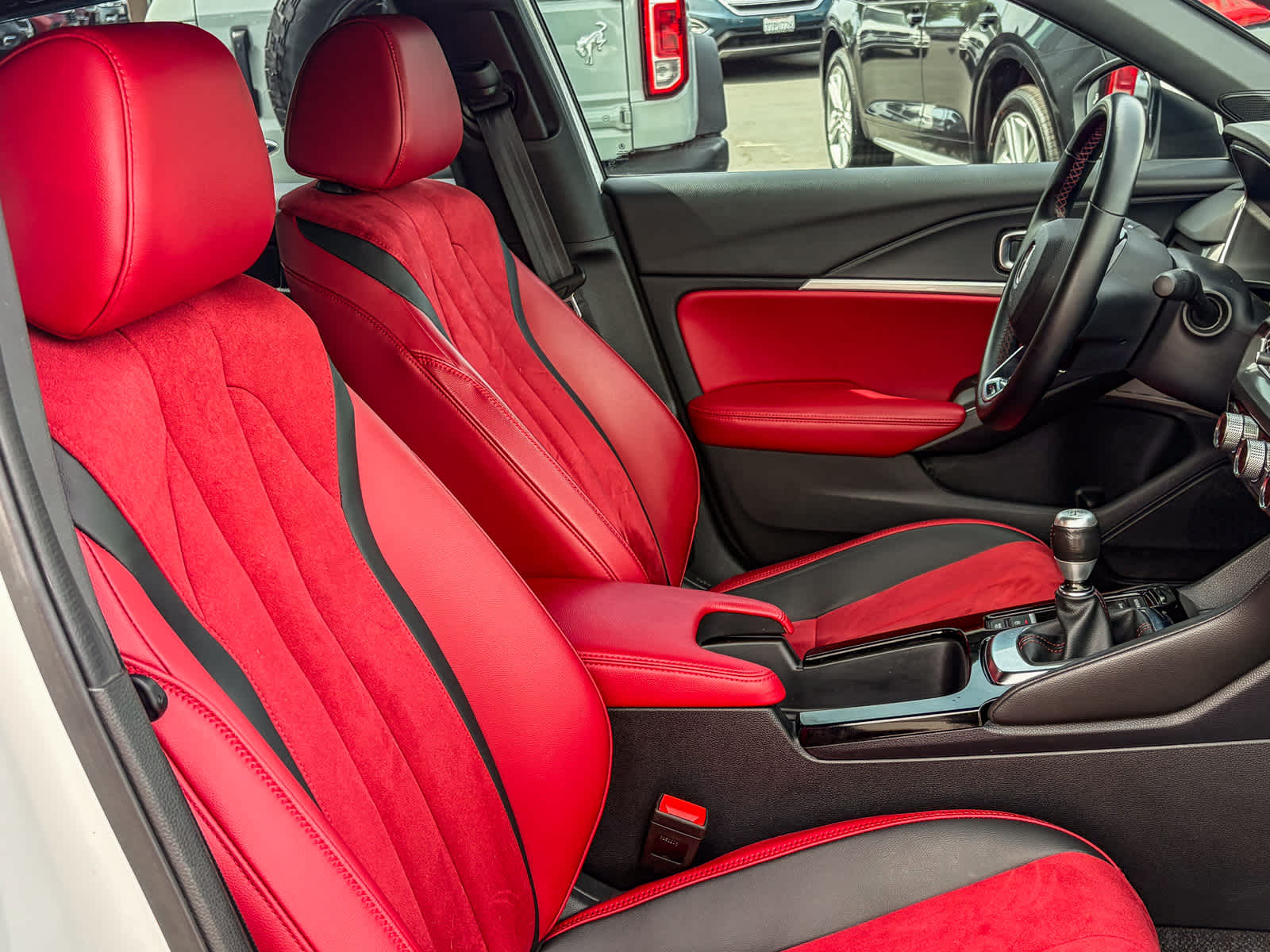 Thumbnail: 2023 Acura Integra - 16