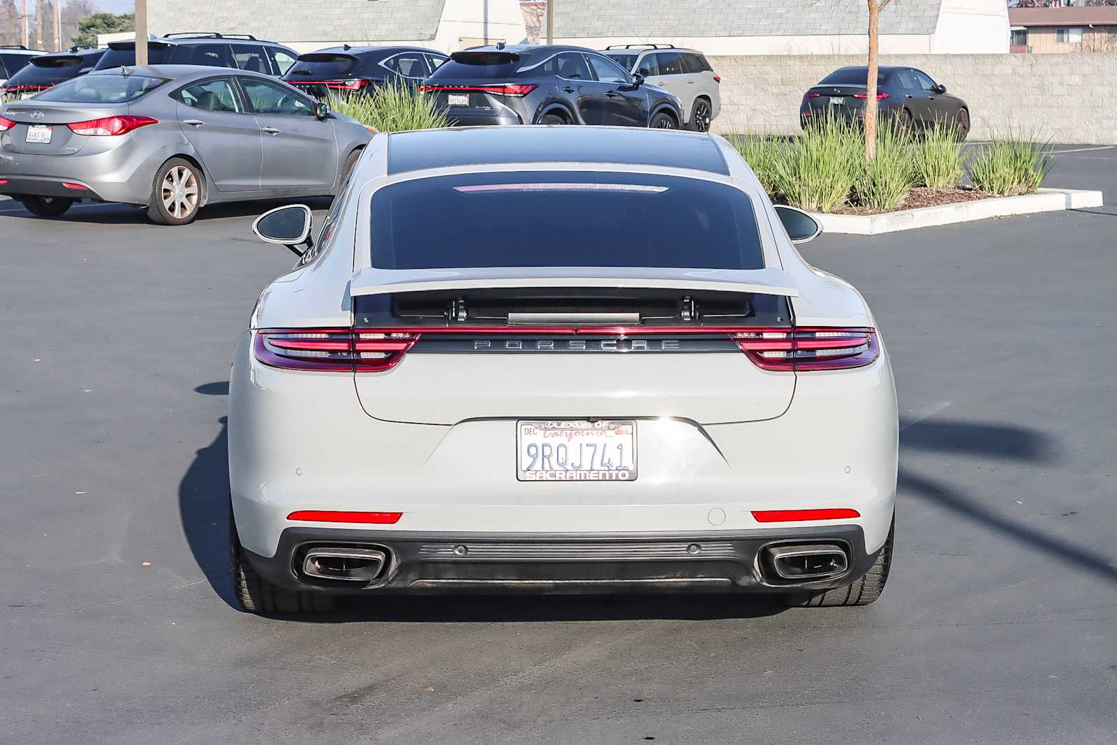 Thumbnail: 2018 Porsche Panamera - 3