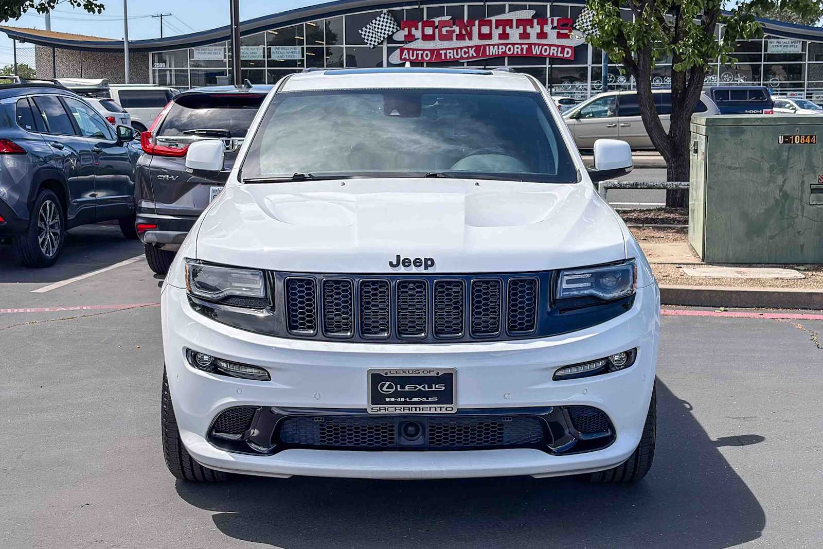 Thumbnail: 2015 Jeep Grand Cherokee - 6