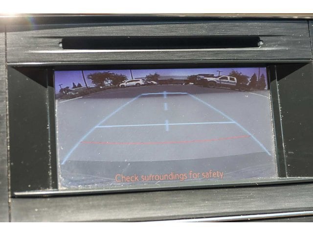 2014 Toyota Avalon XLE 24