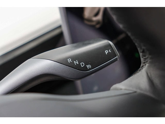 2021 Tesla Model Y Standard Range 19