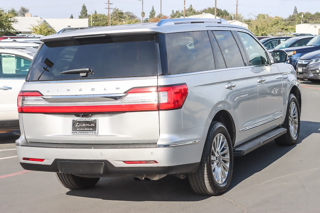 Used 2019 Lincoln Navigator Standard SUV