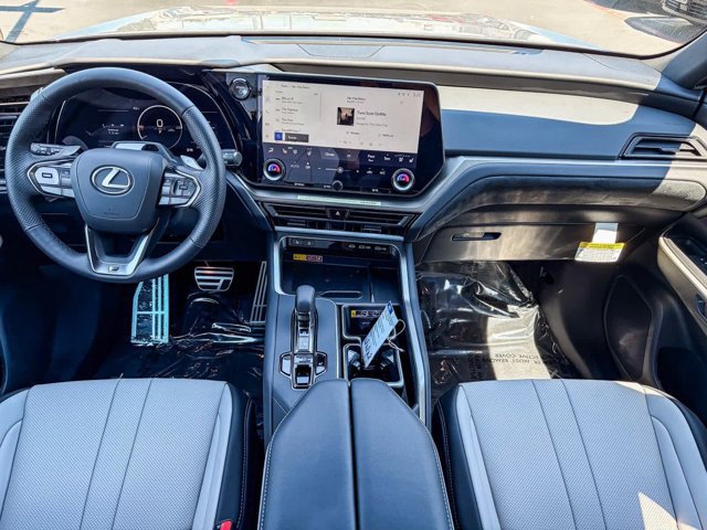 2026 Lexus TX 500h F-Sport Premium - Photo 13