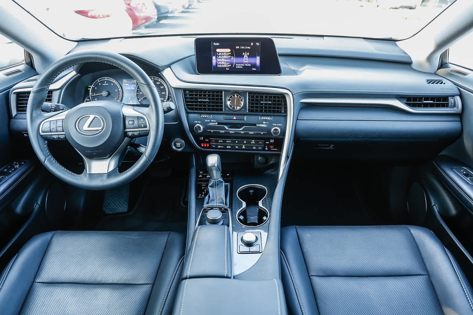 Thumbnail: 2018 Lexus RX - 18