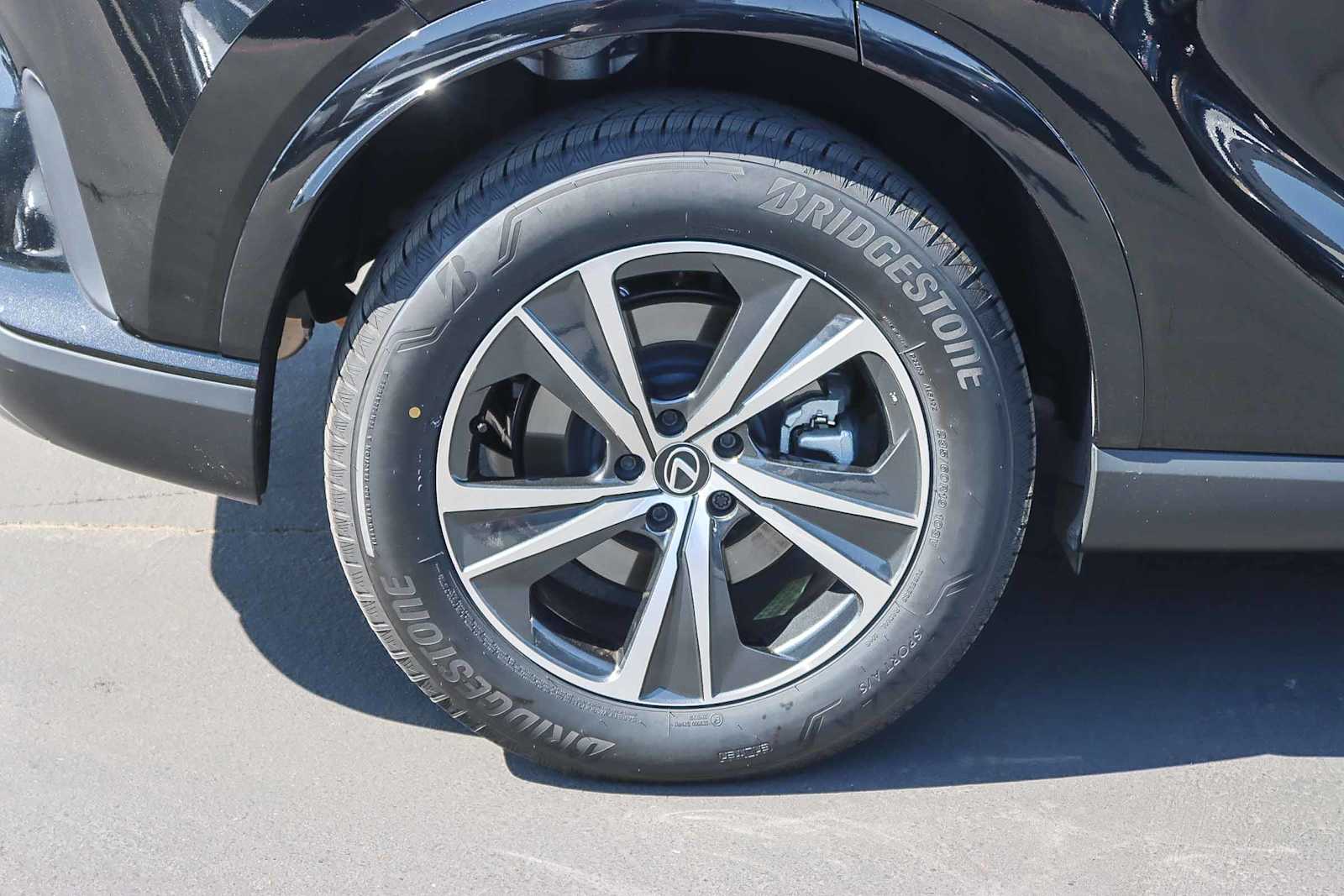 Thumbnail: 2024 Lexus RX - 10