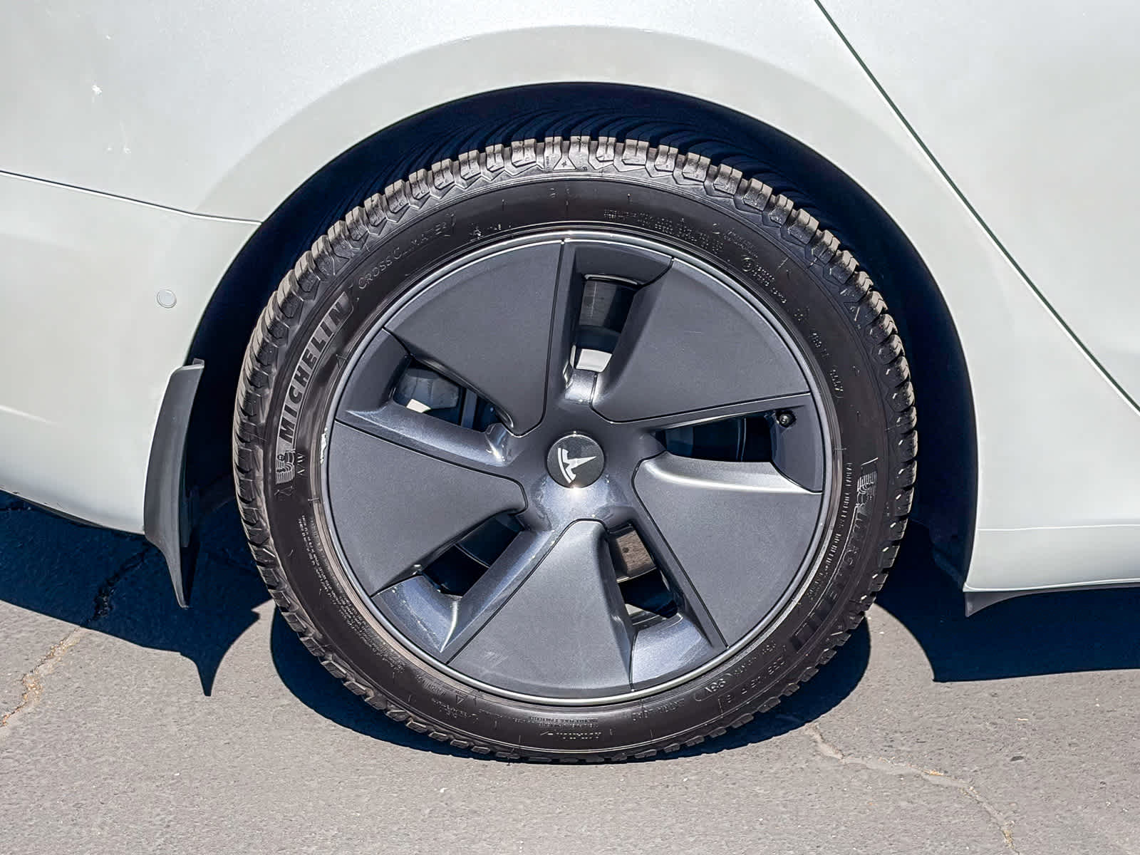 Thumbnail: 2022 Tesla Model 3 - 10