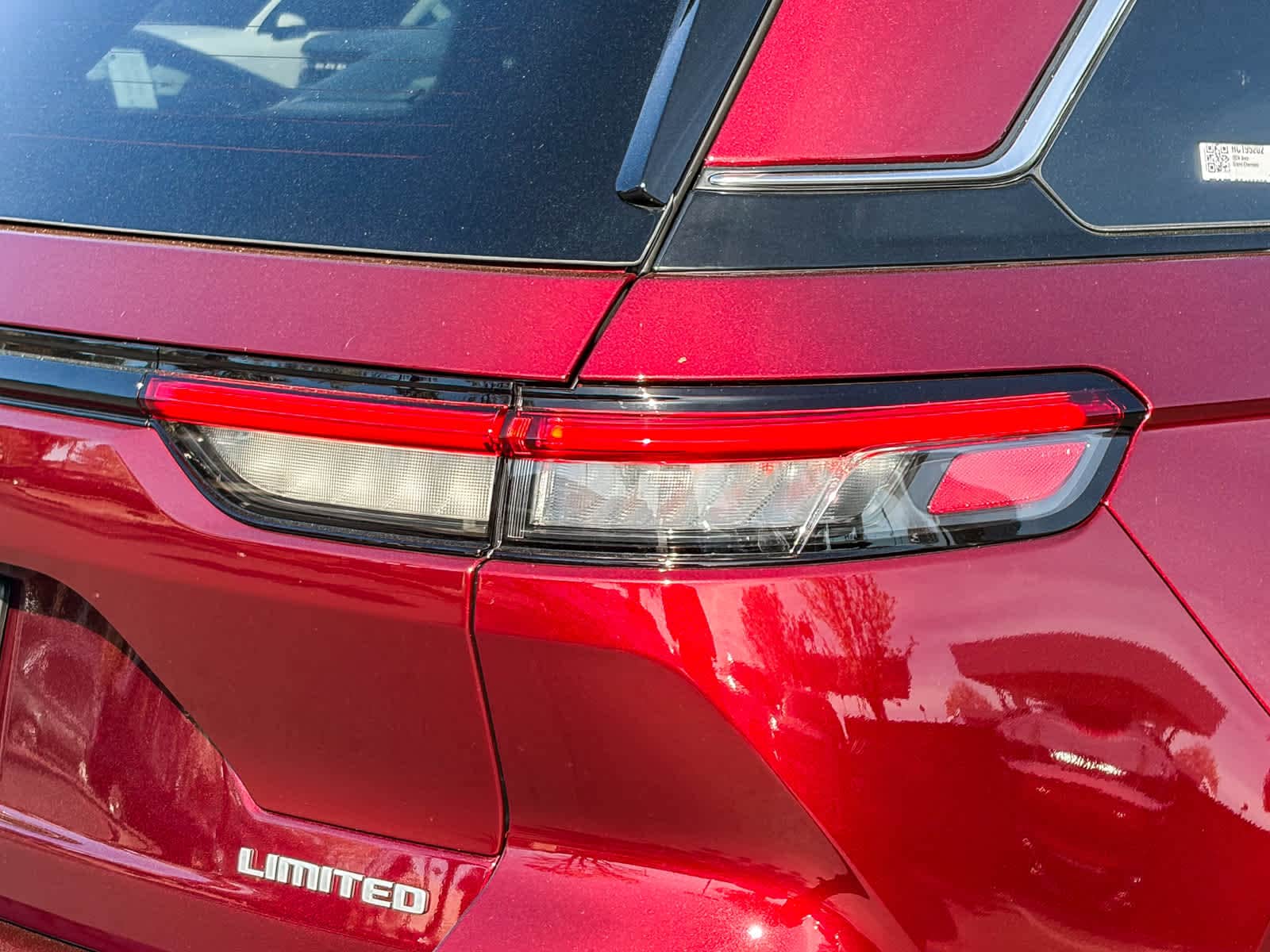 2024 Jeep Grand Cherokee Limited photo 3