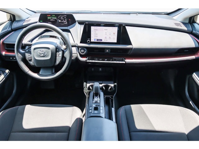 2024 Toyota Prius Prime SE 11