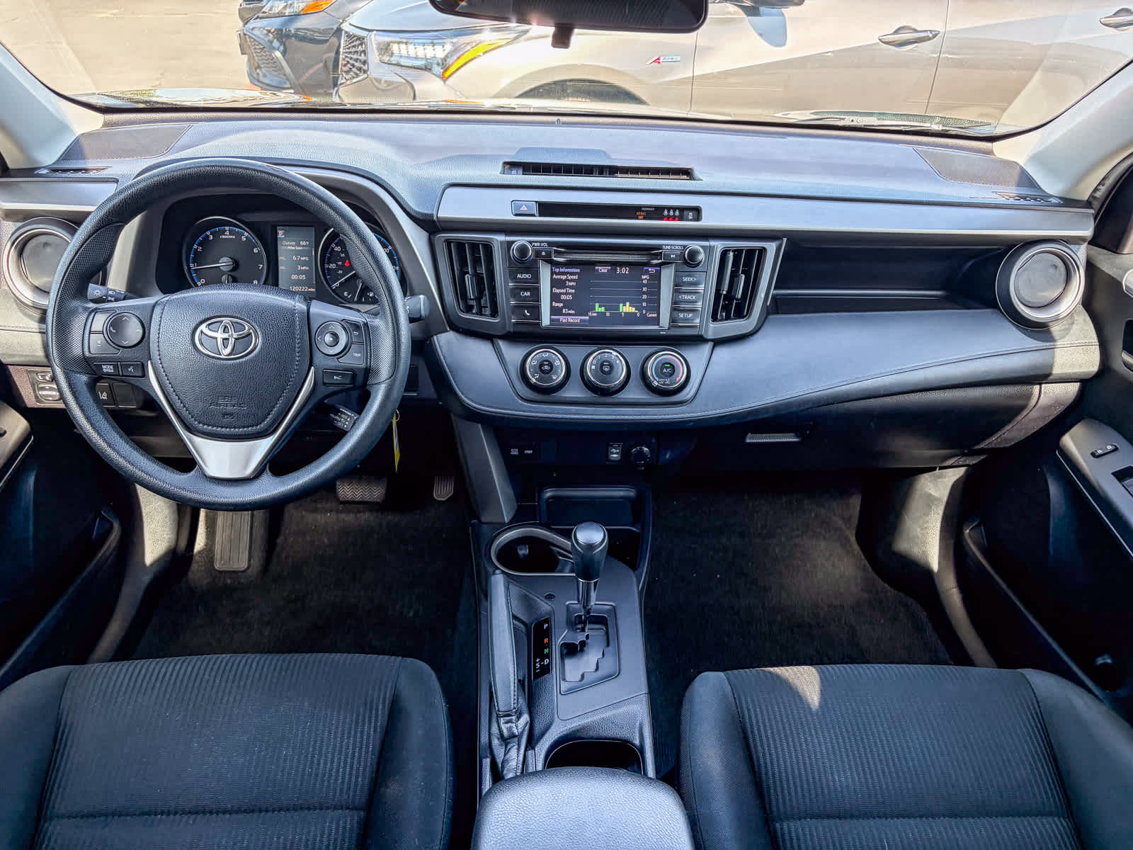 Thumbnail: 2017 Toyota RAV4 - 11