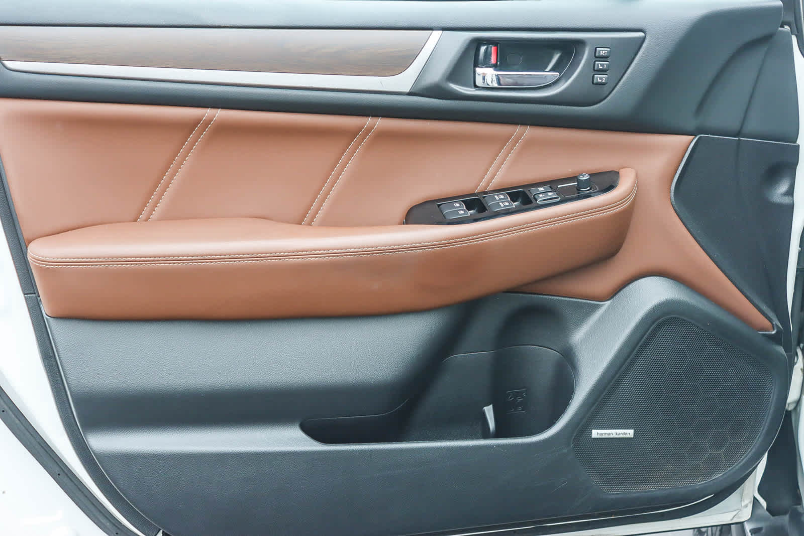 Thumbnail: 2017 Subaru Outback - 20