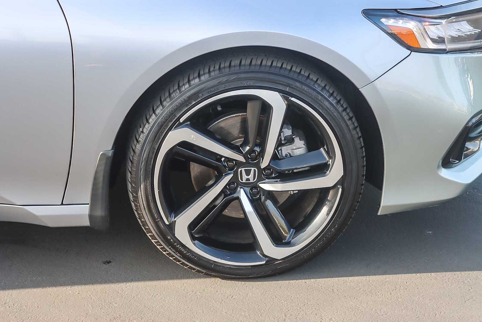 Thumbnail: 2022 Honda Accord - 9