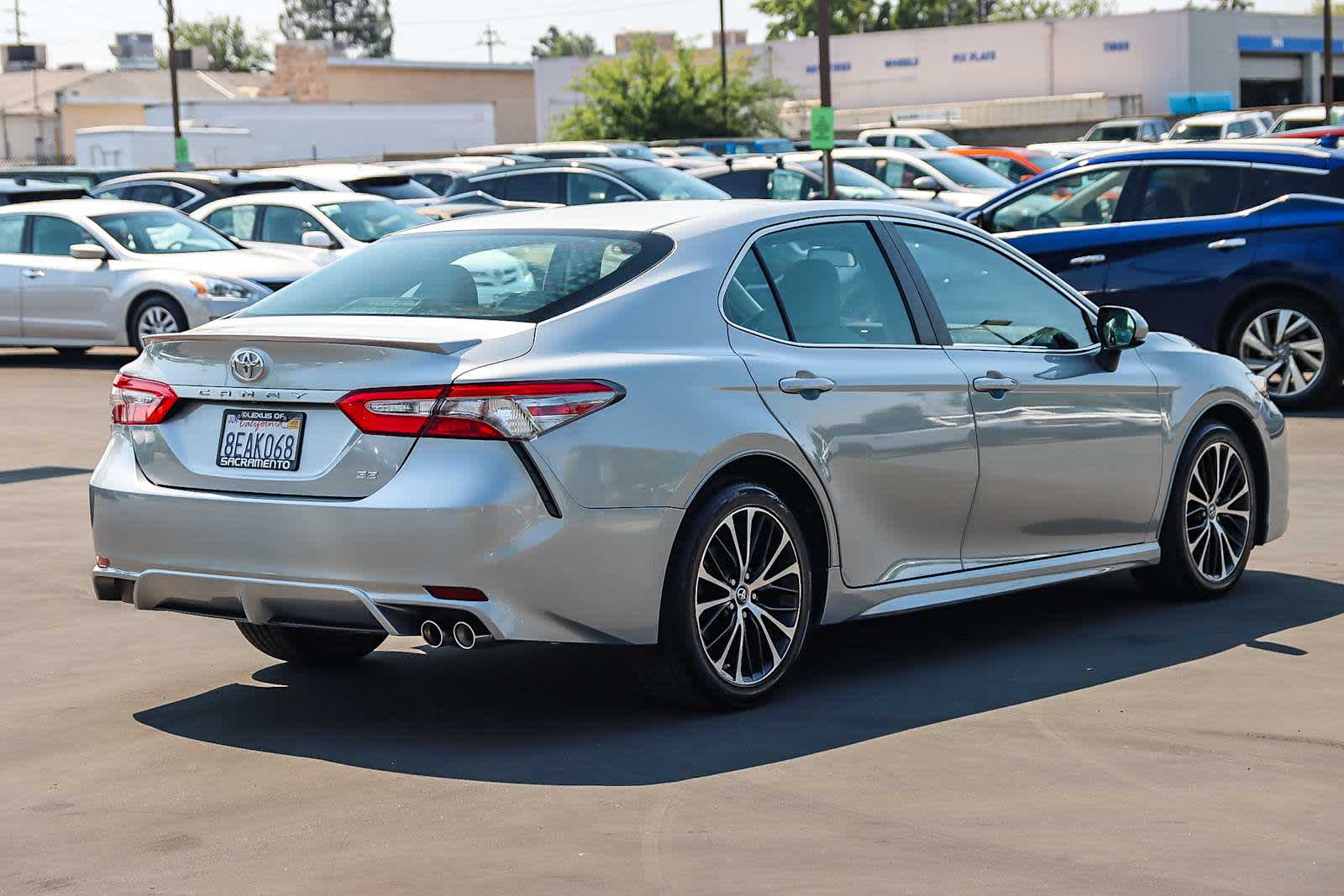Thumbnail: 2018 Toyota Camry - 7