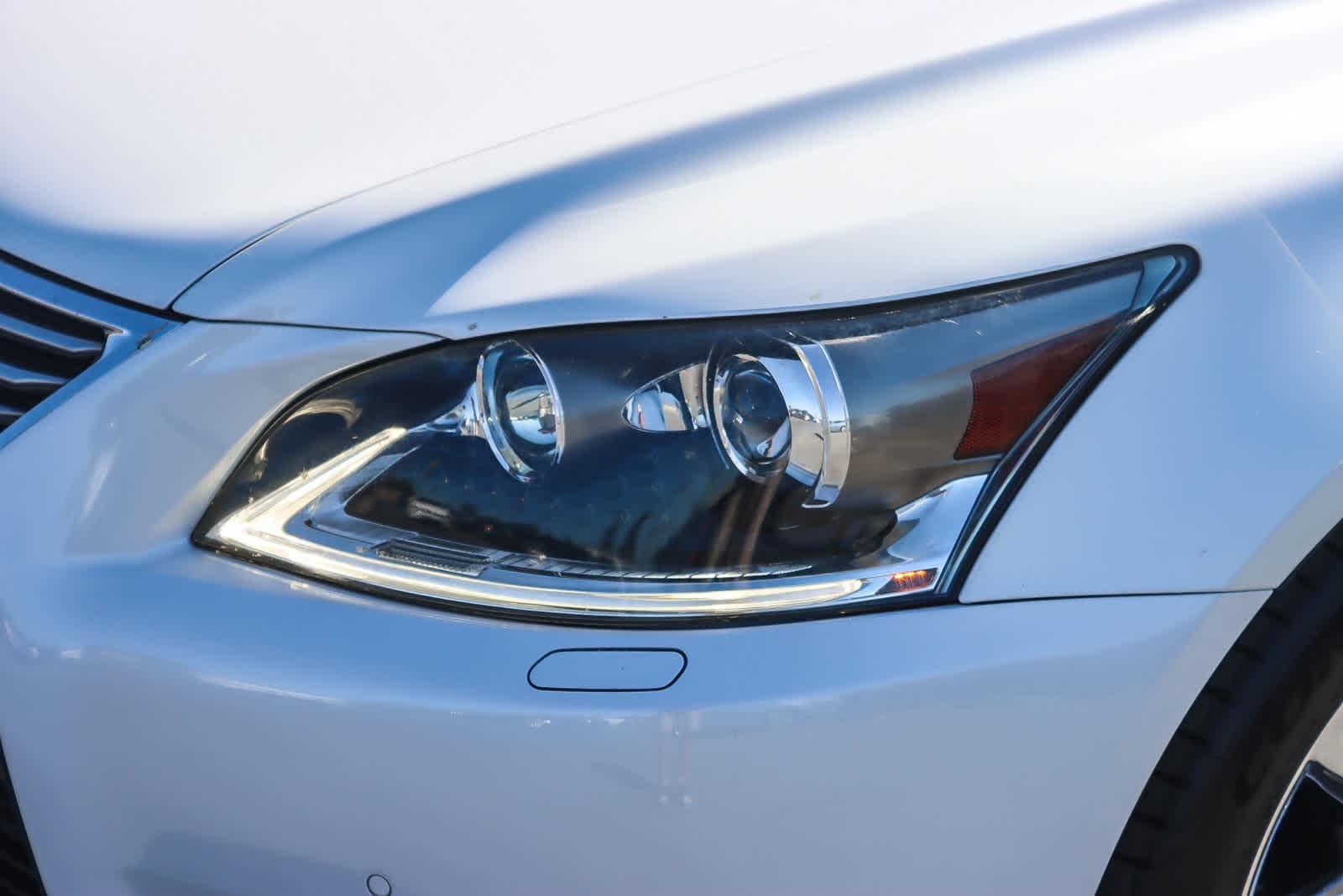 Thumbnail: 2014 Lexus LS - 7