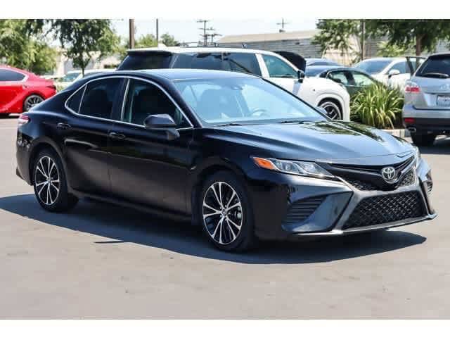 Thumbnail: 2020 Toyota Camry - 5