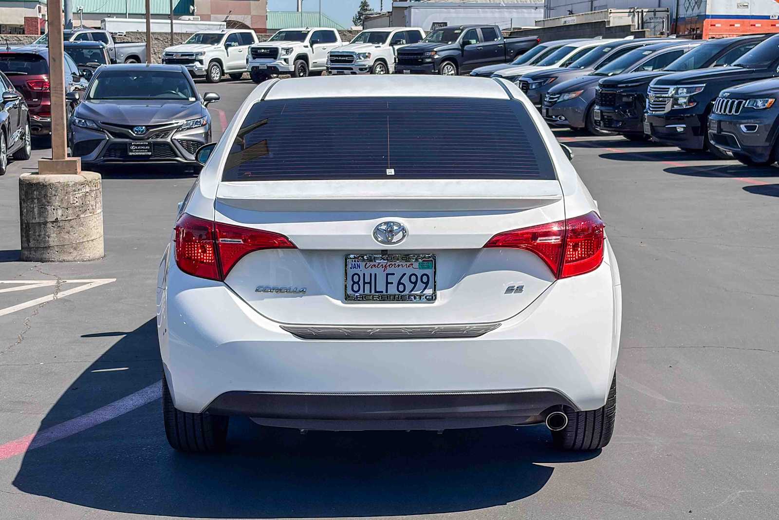 2019 Toyota Corolla SE photo 2