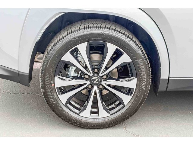 Thumbnail: 2026 Lexus UX - 10