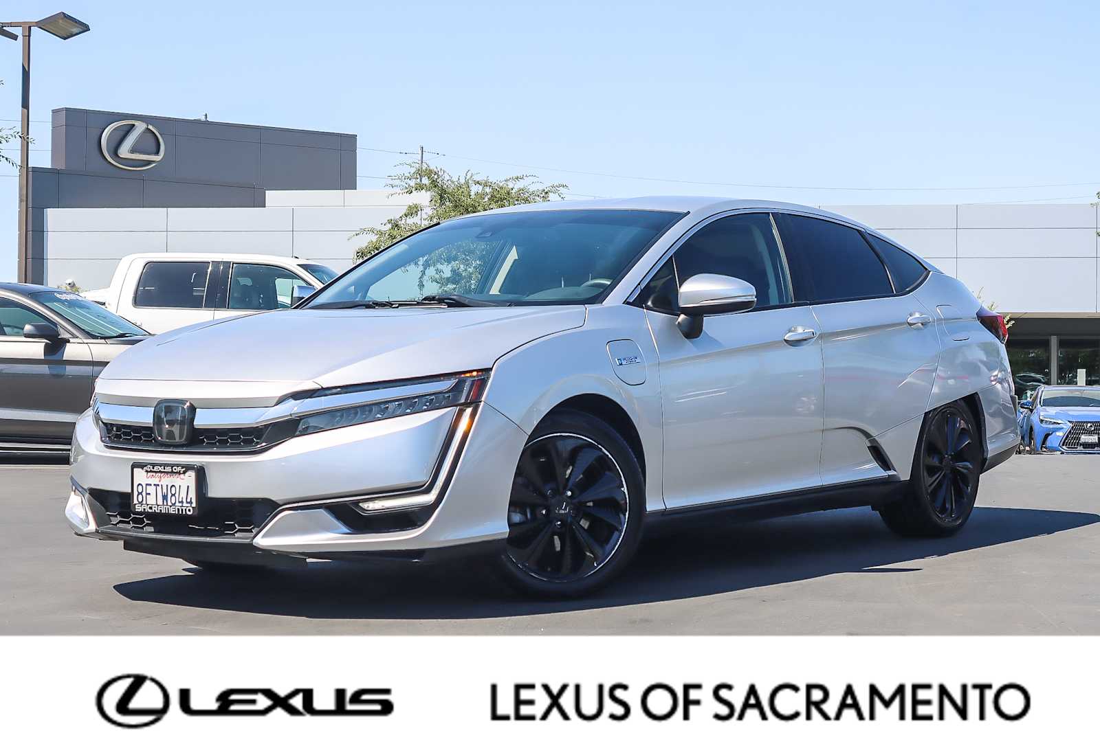 Thumbnail: 2018 Honda Clarity - 1