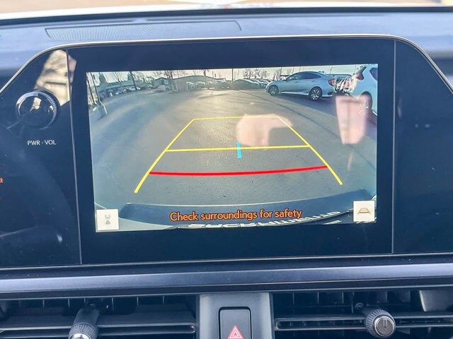 Thumbnail: 2025 Lexus UX - 25