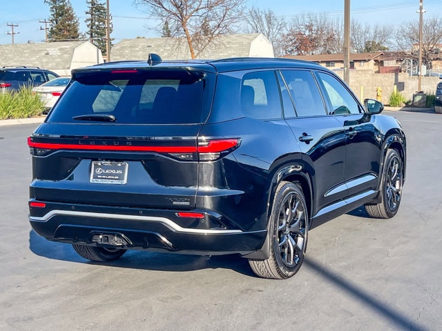 Thumbnail: 2026 Lexus TX - 4