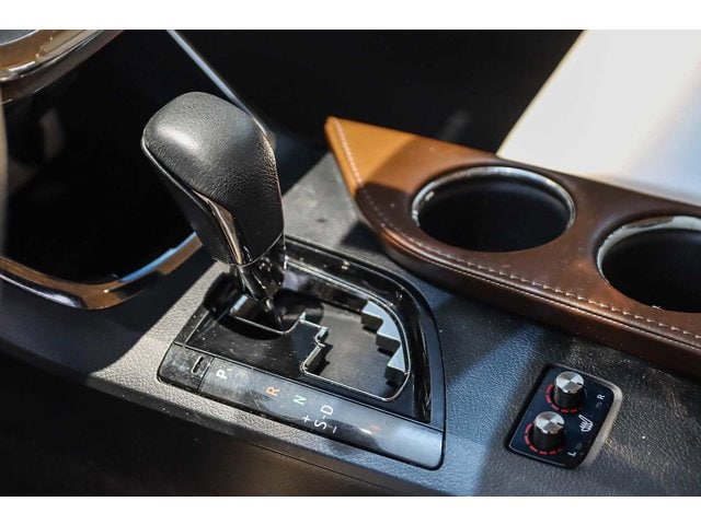 2014 Toyota Avalon XLE 20