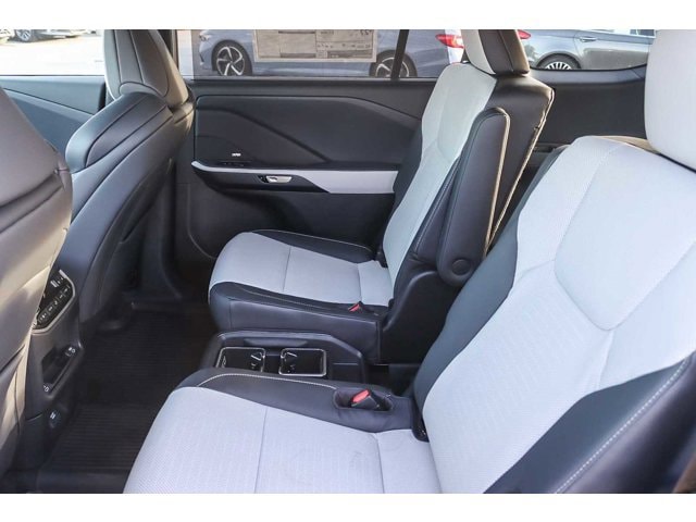 Thumbnail: 2026 Lexus TX - 18