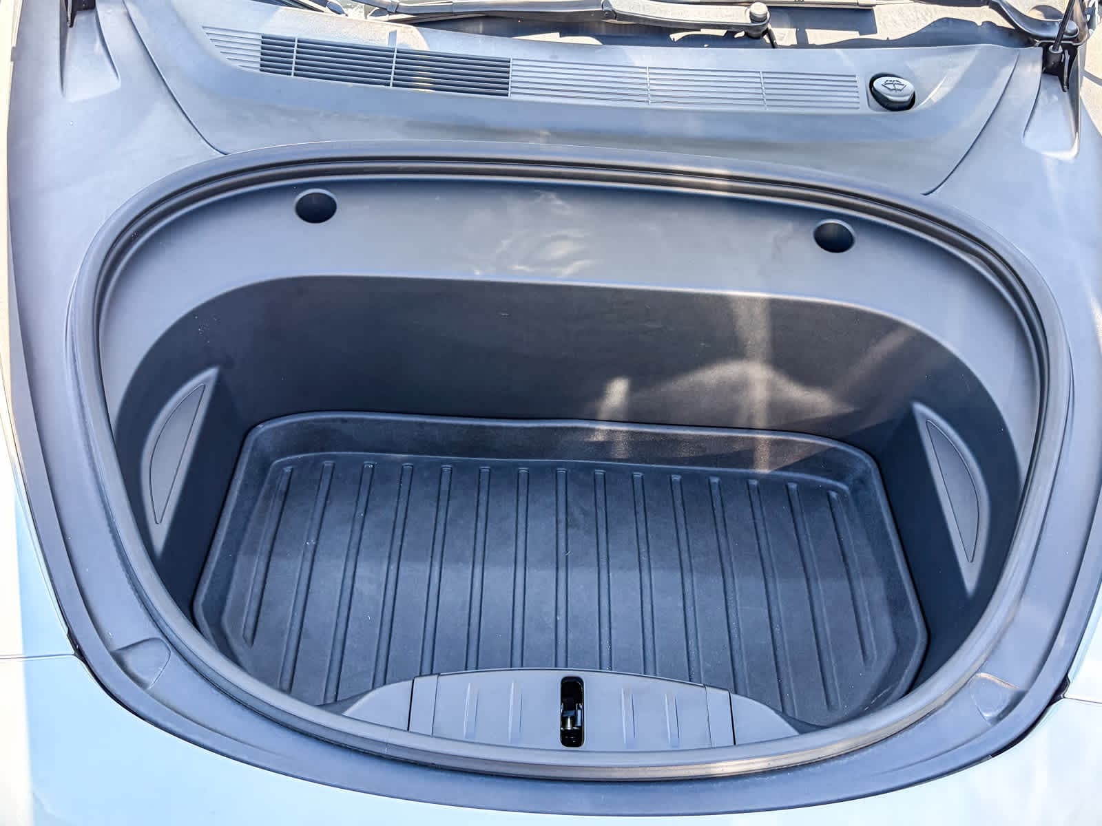 Thumbnail: 2022 Tesla Model 3 - 25