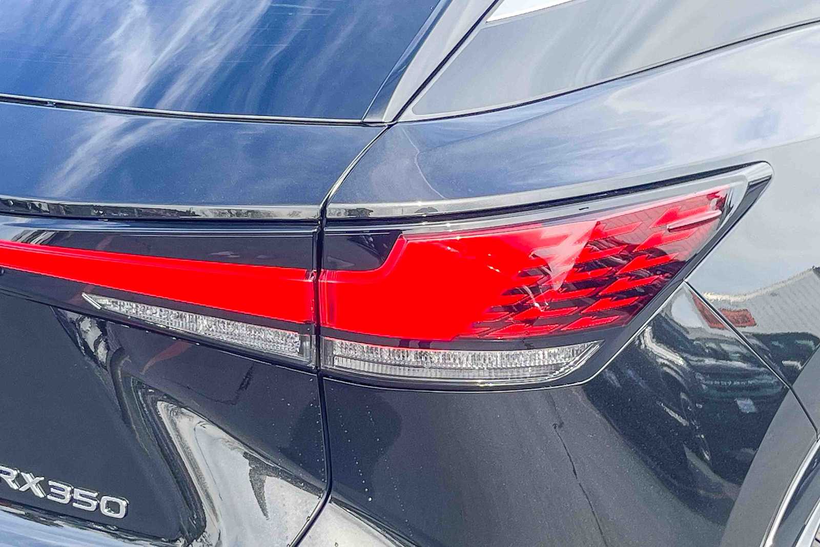 2025 LEXUS RX 350 Base photo 3