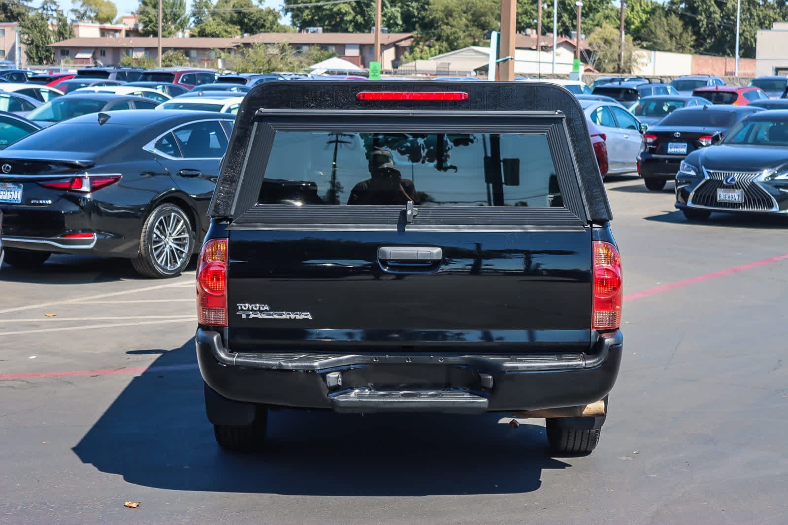 Thumbnail: 2014 Toyota Tacoma - 3