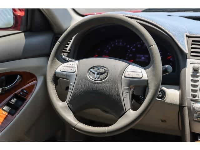 Thumbnail: 2010 Toyota Camry - 14