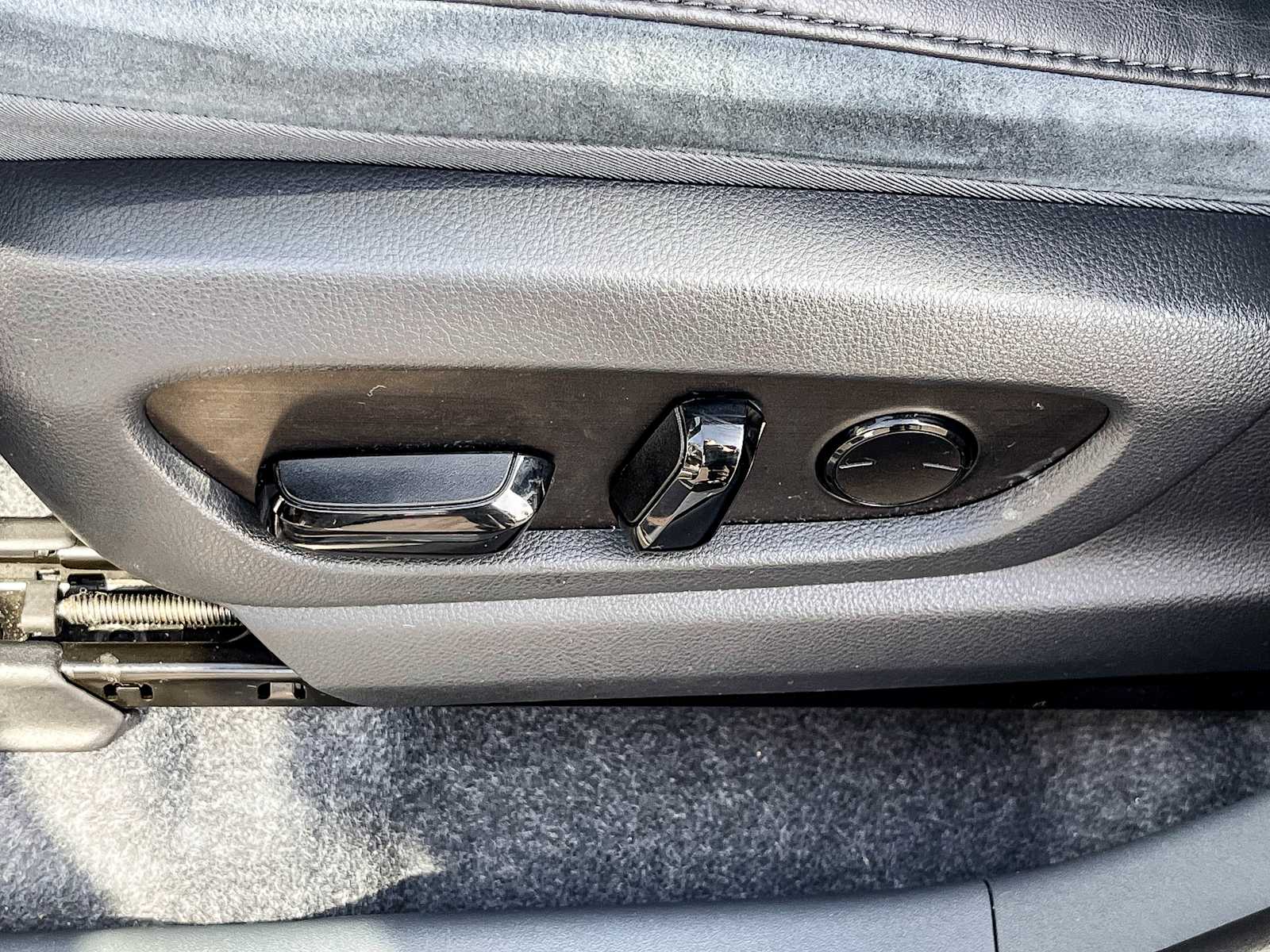 Thumbnail: 2023 Lexus RZ - 20