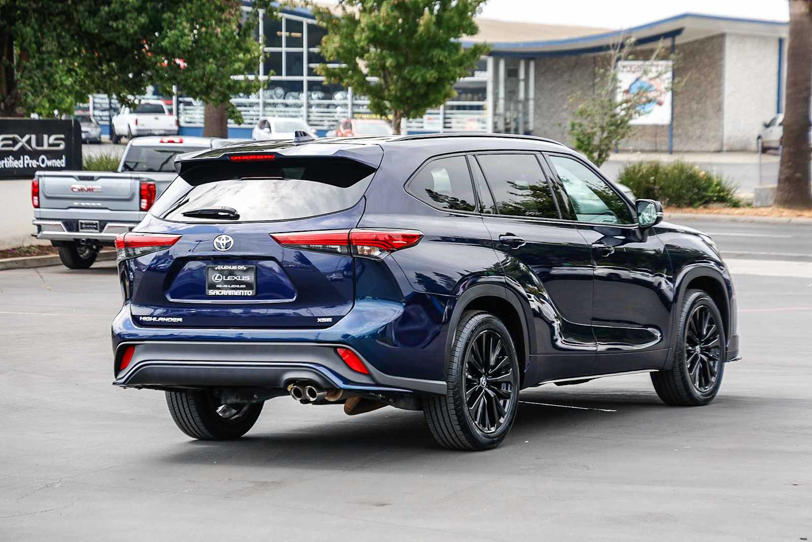 2023 Toyota Highlander Limited Platinum XLE XSE photo 3