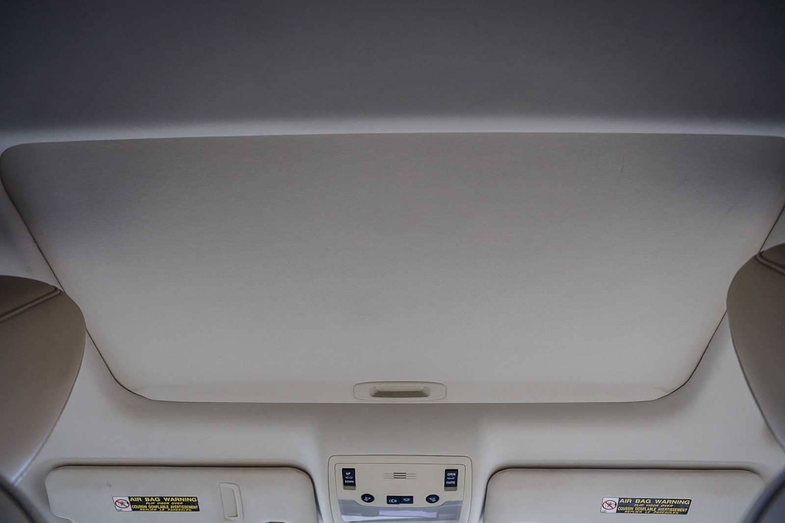 Thumbnail: 2013 Lexus ES - 16