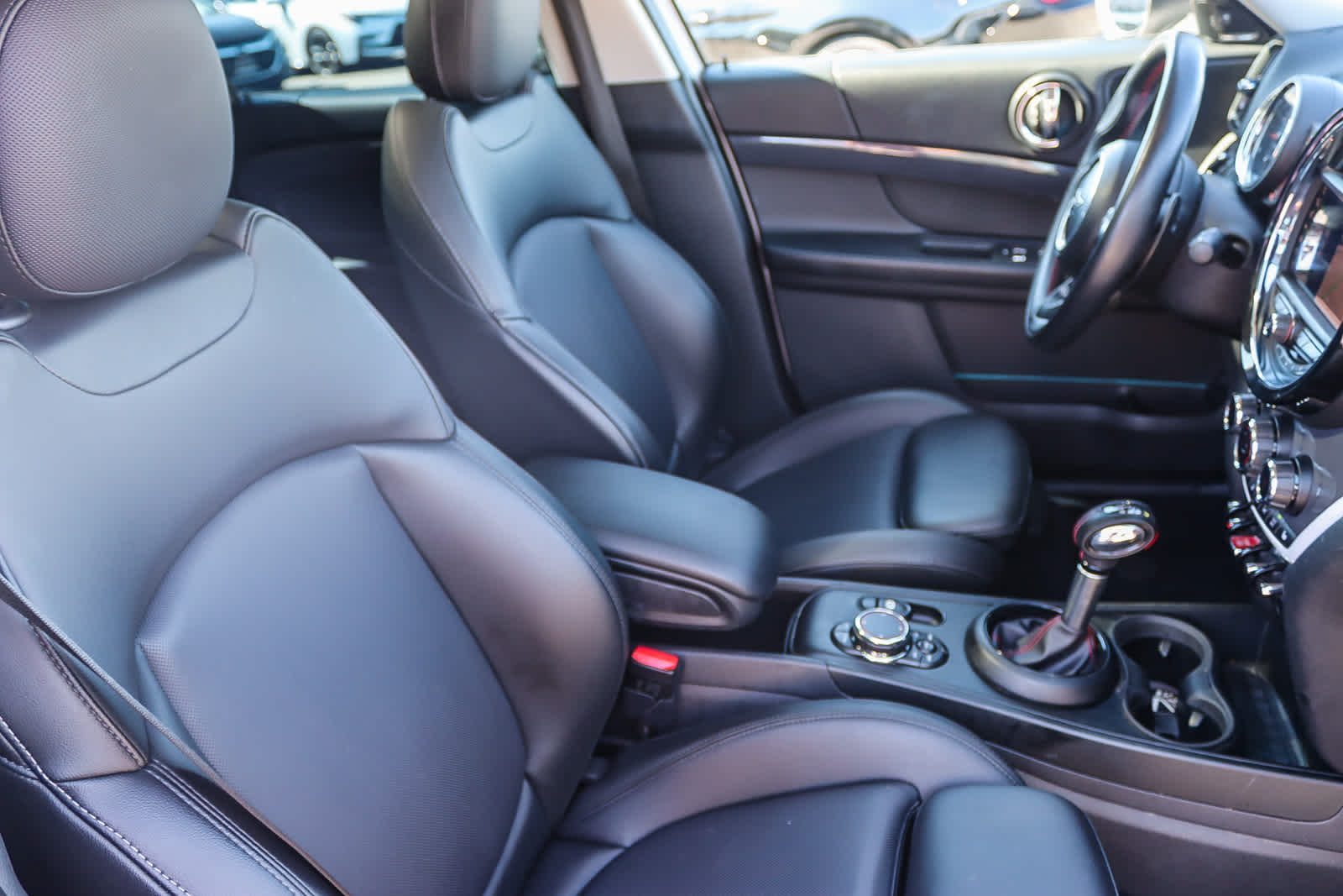 Thumbnail: 2019 MINI Cooper Countryman - 16