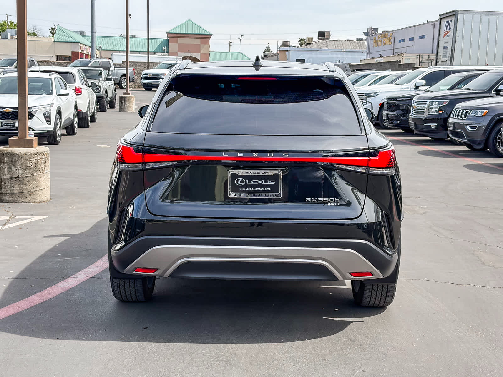 2024 LEXUS RX 350h Luxury photo 2