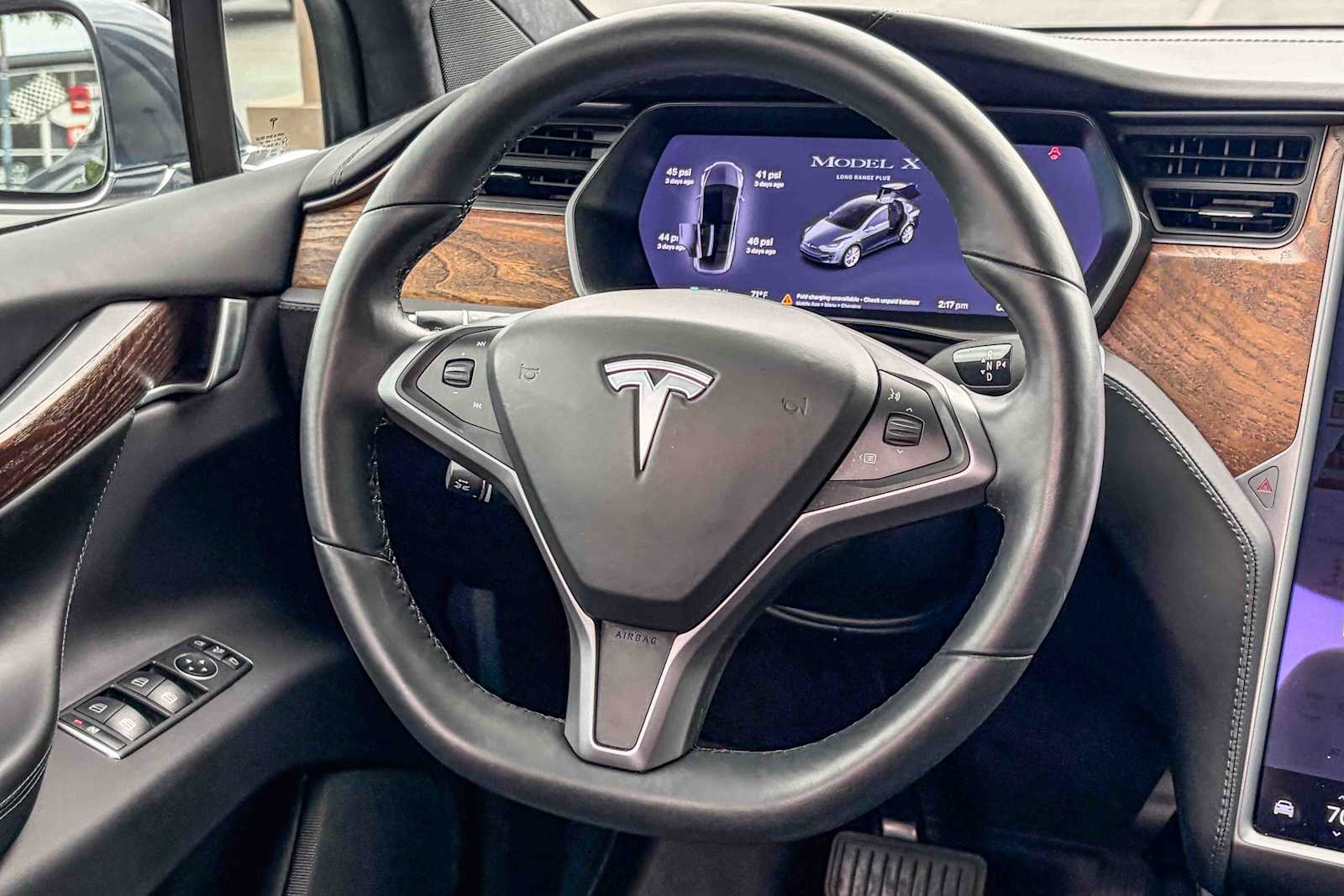 Thumbnail: 2020 Tesla Model X - 14
