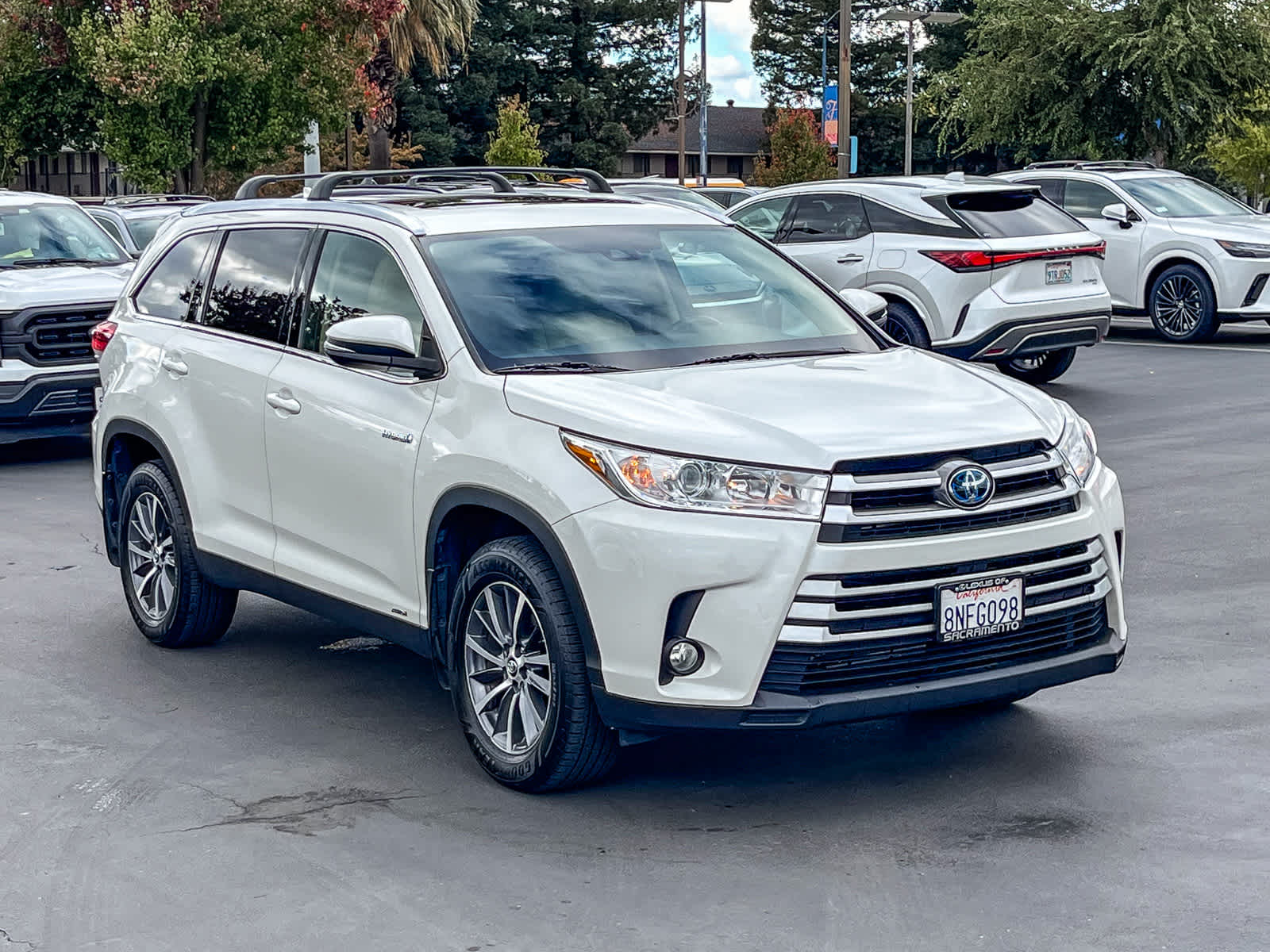 Thumbnail: 2019 Toyota Highlander - 5