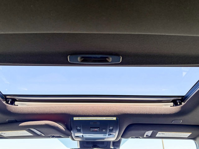 Thumbnail: 2026 Lexus UX - 17