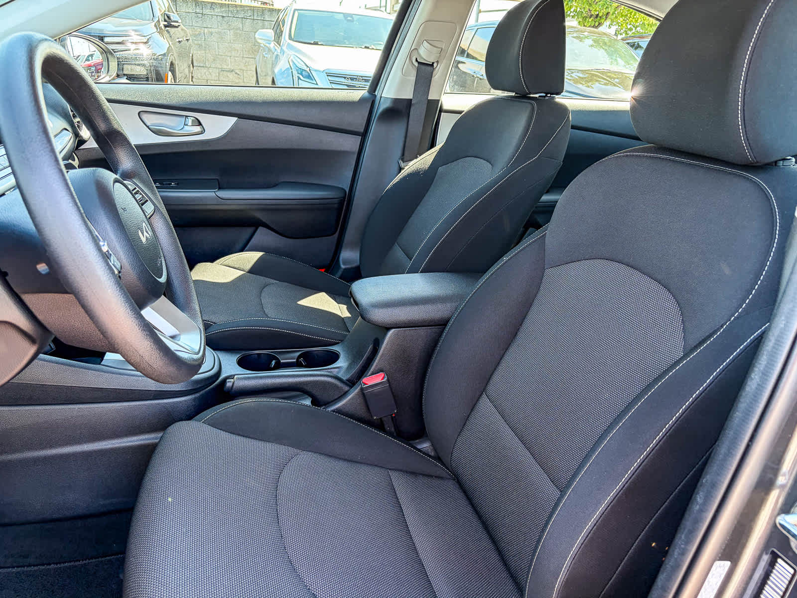 Thumbnail: 2024 Kia Forte - 14