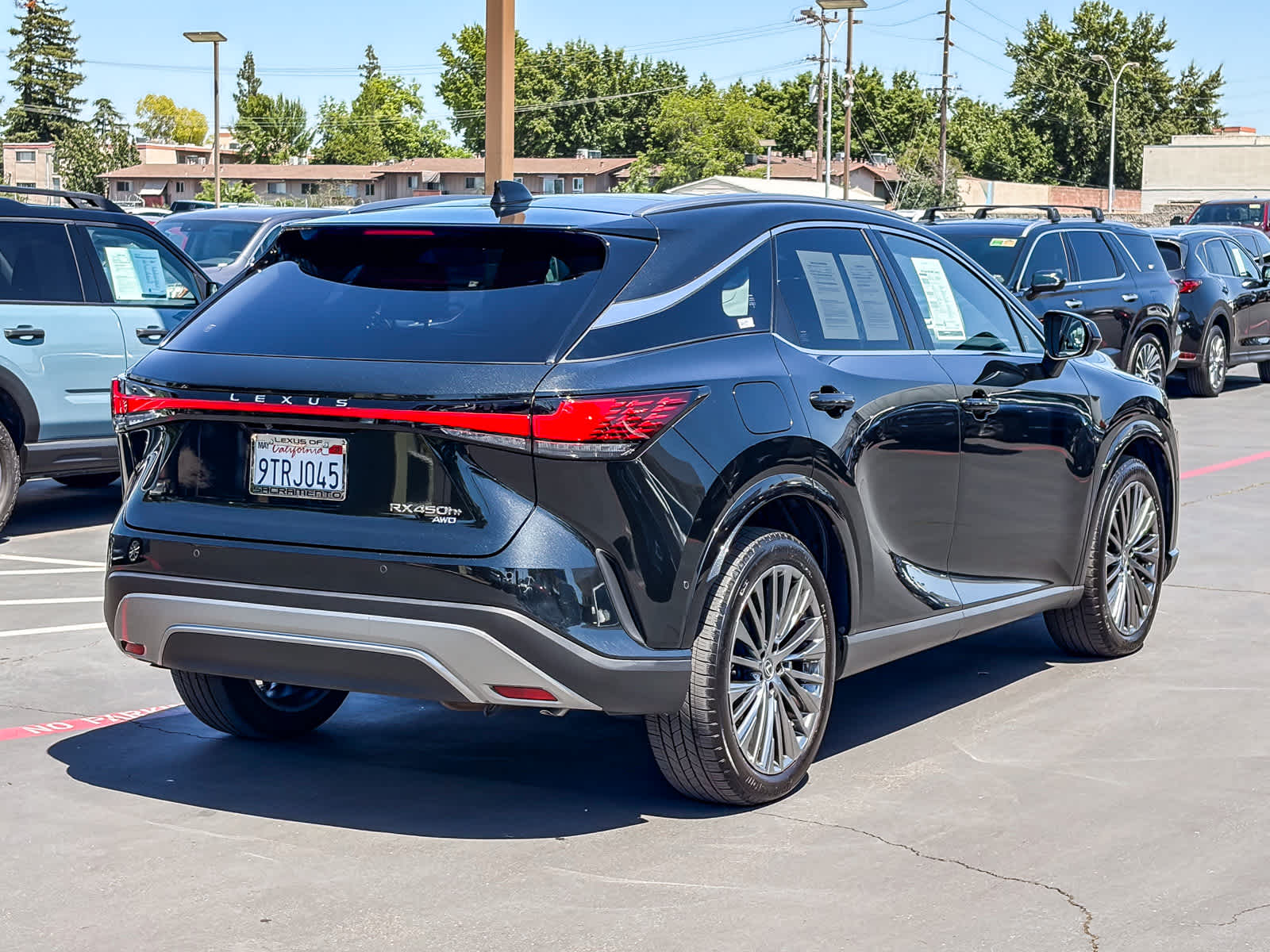 Thumbnail: 2025 Lexus RX - 4