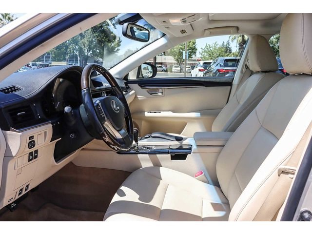 2013 Lexus ES 350 17