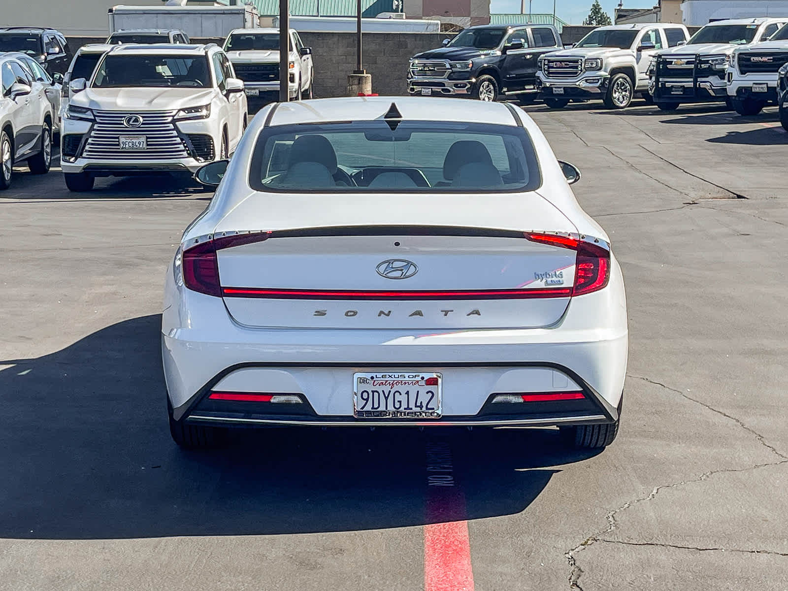 Thumbnail: 2023 Hyundai Sonata - 3